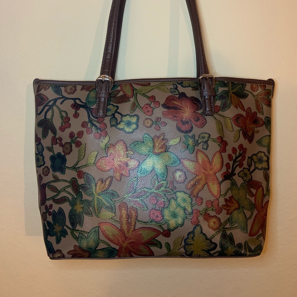 Women’s pocketbook